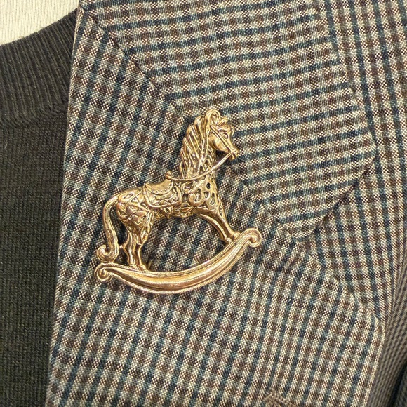 Jewelry - Gold Rocking Horse Brooch